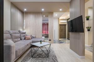 Новобудова Великобританія вул Шевченка 27