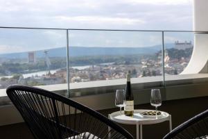 Skau Záha Hadid Sky Park Loft - 3hvězdičkové hotely ve městě Staré Mesto