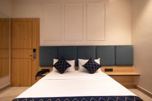 Shri Govindam Banaras