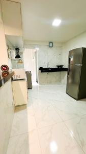 Apto com ótima localização, garagem e elevador