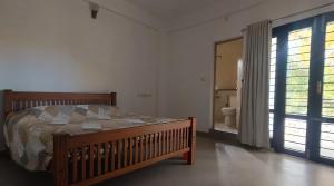 Kovalam Sea View Retreat with Spacious Stay & Parking