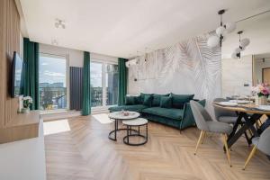 Air Conditioned Apartment in Tychy with Parking and Desk by Noclegi Renters