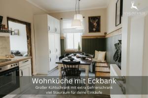 Familienurlaub pur III KINDER UND JUGENDLICHE bis 17 frei III HUND willkommen III SAUNA im Haus III Natur direkt vor der Tür III nah an Winterberg für Ski Wandern und Abenteuer