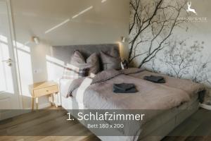 Familienurlaub pur III KINDER UND JUGENDLICHE bis 17 frei III HUND willkommen III SAUNA im Haus III Natur direkt vor der Tür III nah an Winterberg für Ski Wandern und Abenteuer