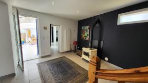 Jolie maison au bord de leau