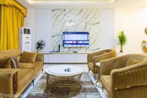 Luxurious Abuja Apartment with Modern Amenities