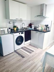 Studio flat close to Heathrew Airport