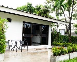 Apollo Hotel Chalong