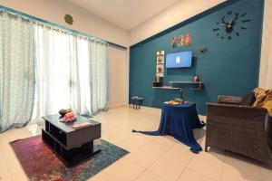 Spacious 1BHK WiFi Balcony and Pool View near Anjuna