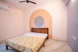 Golden Crest Apartments