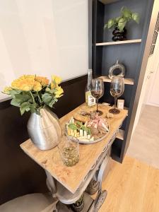 Modern Vero Apartments Waterfront