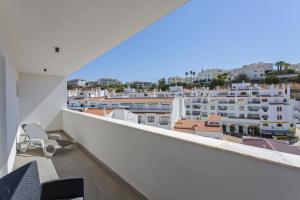 Villa Dona Julia by Villa Plus