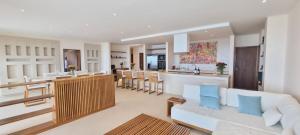 One Ocean Hotel Apartments