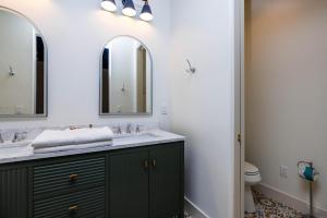 Stunning Newly Constructed 5-Bedroom, 55-Bath Oceanfront Retreat