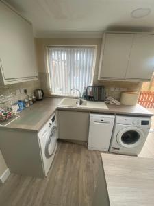 En-suite room by Airport and NEC