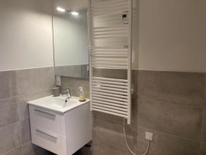 Étable rénovée en studio à la campagne