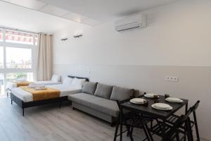 Oriel family loft