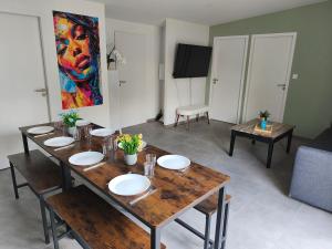 Les gîtes Néphélie votre cocon tout confort aux portes du Puy duFou - Climatisé, Terrasse, Parking