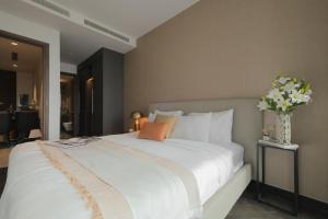 Lancaster Legacy Executive Apartments