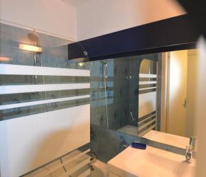 Balcon vue mer, lumineux et parking privé