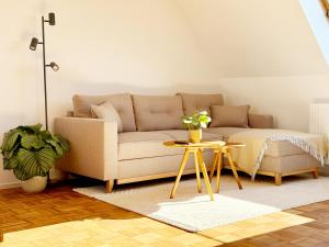 Turmblick - Parkplatz - A7 Nähe - Bahnhof Nähe - mit WM