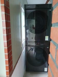 3 rooms 2 minutes walk from Sangwangsimni Station Myeongdong Jongno Seongsu Jamsil Moment for a comfortable trip