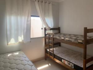 Linda Casa com piscina Aquecida e área de lazer