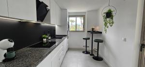 Oceana Beachfront Apartment - Sea Views, Pool & Spa