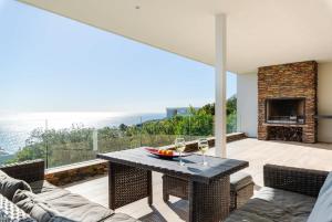 Golden View Villa