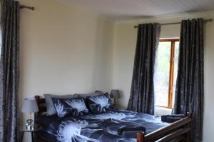 Oppiberg Cottage with River View