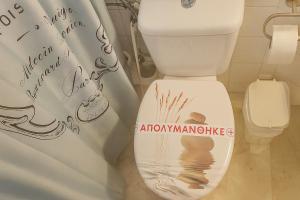 Theanos Cozy & Quiet Lux Central Flat - Wifi & full Amenities