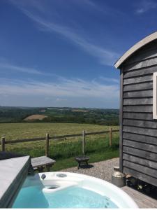 The shepherds hut tarka views
