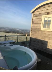 The shepherds hut tarka views