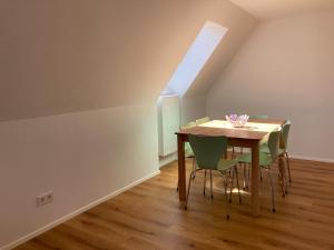 Helle Einliegerwohnung im Münchner Südosten