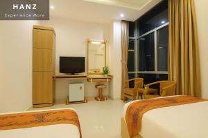 S79 Happy 7 Ly Thai To Street