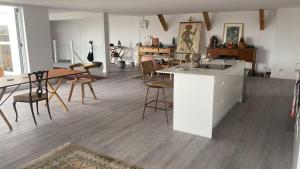 Large London Penthouse