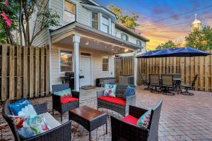 The Blushing Belle by Lucky Savannah