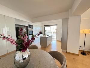 Home in Central Nicosia - Spacious Balcony