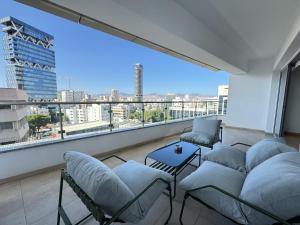 Home in Central Nicosia - Spacious Balcony