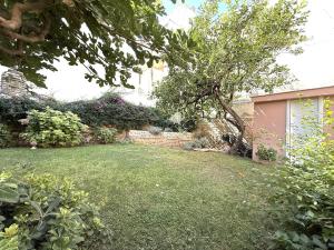 Donna Lucrezia, un giardino segreto per te!