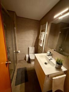 Private Room & Bath near Old Town