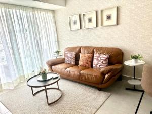 Lovely 1BR Apt, King Bed, Pool