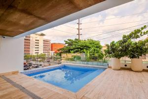 Lovely 1BR Apt, King Bed, Pool