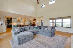 Natl Forest Access & Mtn Views: Family Eagar Home