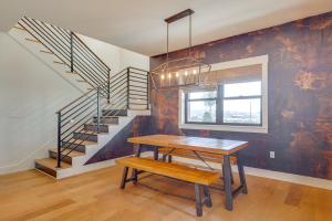 Natl Forest Access & Mtn Views: Family Eagar Home