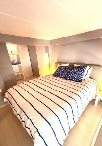 Beautiful Carré dOr studio