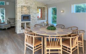 Nice Home In Hadsund With Sauna