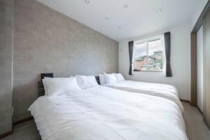 MKS102 - Vacation STAY 20132