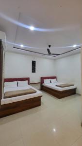 Hotel Maa Aarti Palace