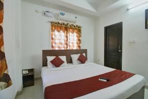 Hotel O The Mangrove Wood Residency